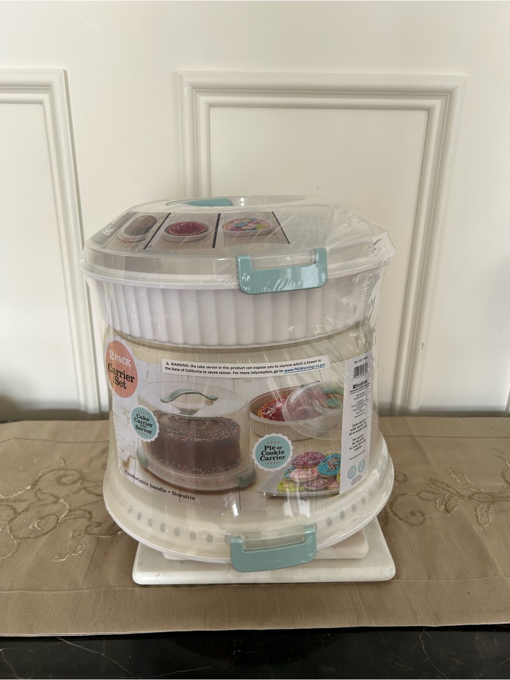 2 pk baked goods carrier